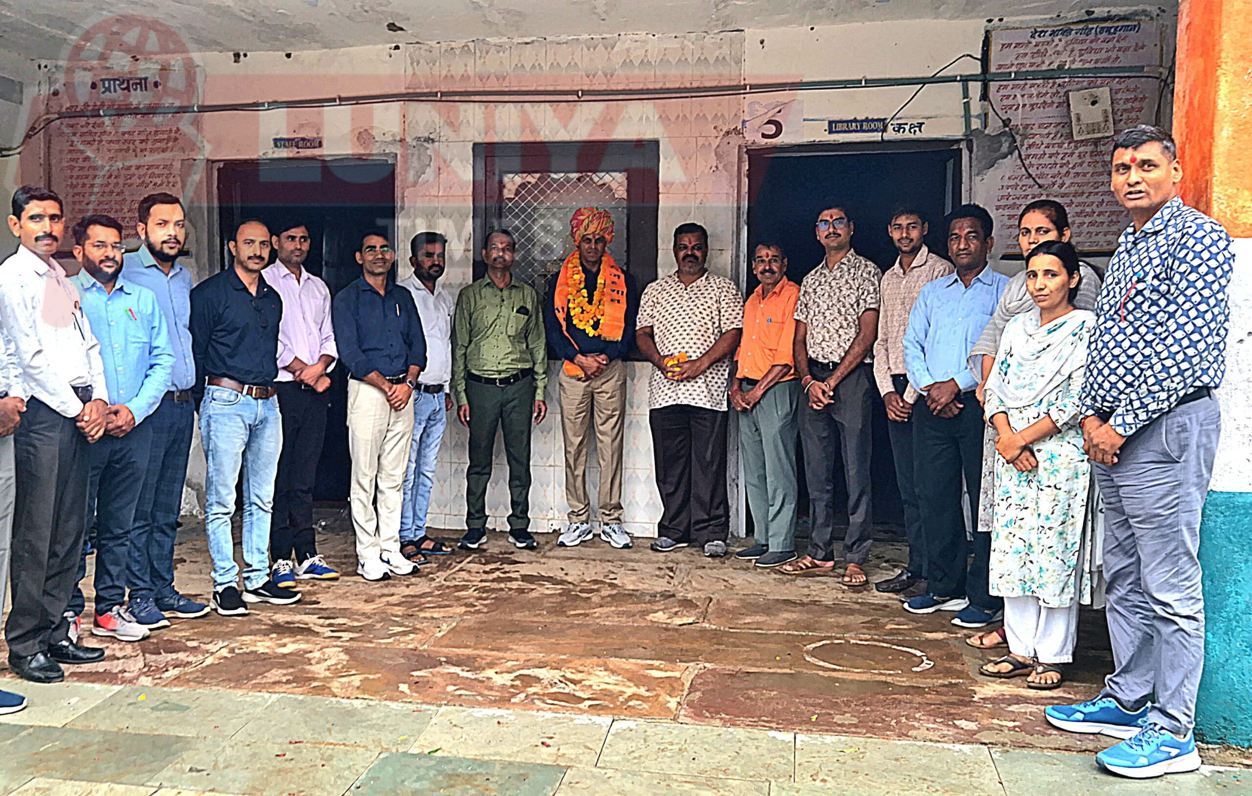 पूर्व विभाग मंत्री राजेन्द्र शर्मा का पनोतिया विद्यालय मे किया स्वागत 1 IMG 20250505 WA0019 scaled