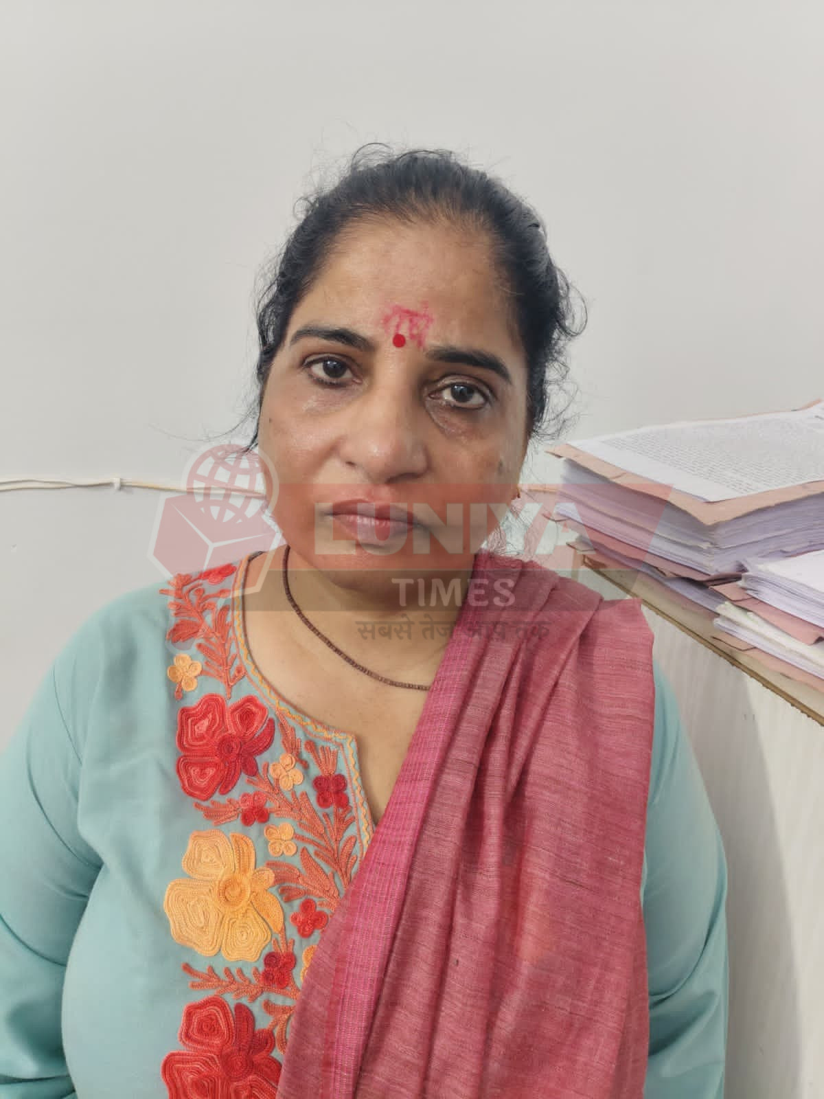 किशन सालवी आत्महत्या का मामला: रायपुर पुलिस ने आरोपी महिला को न्यायालय में किया पेश, हुई जेल 1 IMG 20250623 WA0039