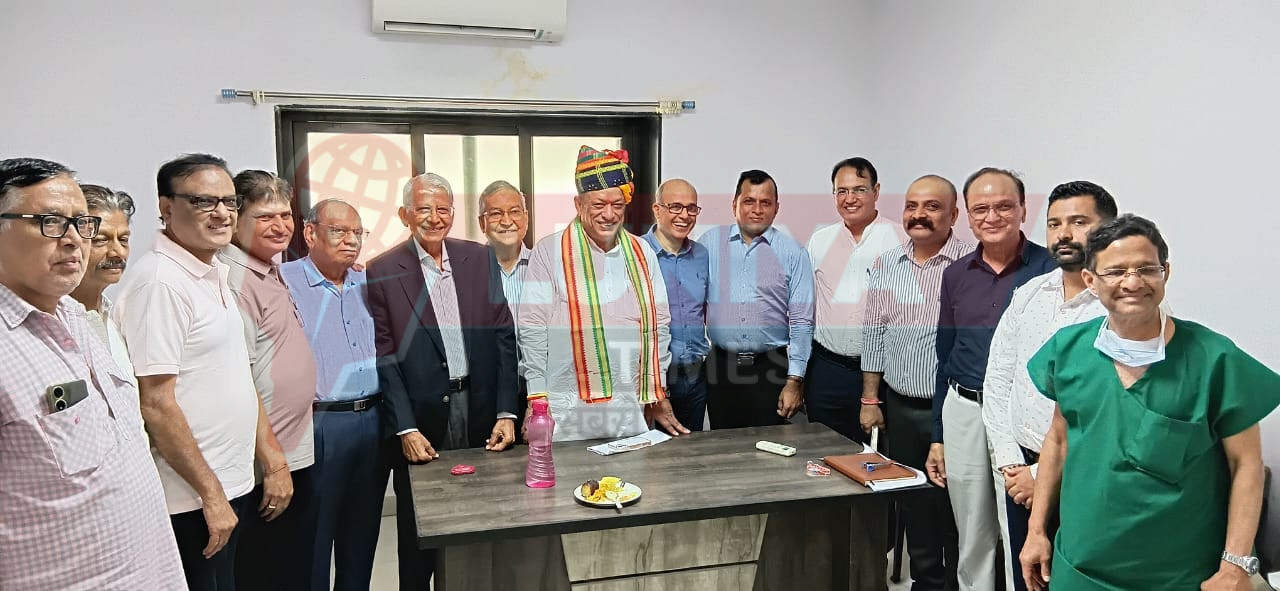 भगवान महावीर हॉस्पिटल सुमेरपुर में निःशुल्क शल्य चिकित्सा शिविर एवं न्यूरो सर्जरी विभाग का स्थानीय लोकप्रिय विधायक तथा कैबिनेट मंत्री कुमावत की उपस्थिति में शुभारम्भ 1 IMG 20250629 WA0021