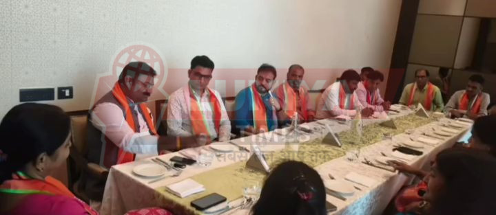 नरेंद्र मोदी विचार मंच आई.टी.सेल की राष्ट्रीय अध्यक्ष एवं गुजरात प्रदेश अध्यक्ष की वित्तमंत्री निर्मला सीतारमणजी से सौजन्य भेंट 1 Screenshot 20250627 225831