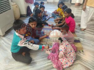 सेवाभारती समिति फालना: बाल संस्कार केंद्रों में रक्षाबंधन उत्सव, जानें सेवाभारती का उद्देश्य, कार्य और संघ प्रेरणा 2 WhatsApp Image 2025 08 08 at 18.04.14