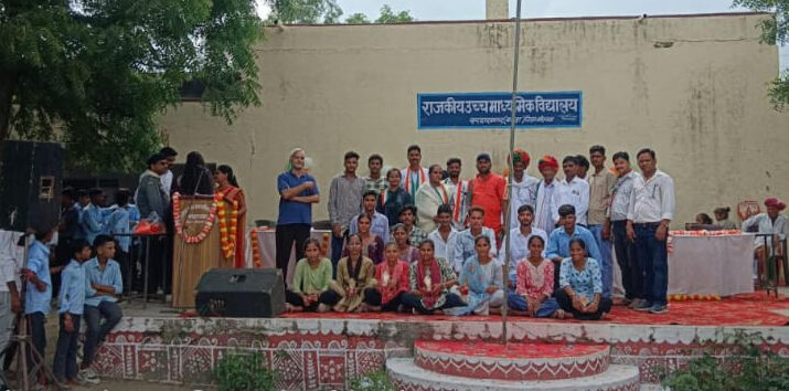 बनेड़ा में 79 वा ब्लॉक स्तरीय स्वतन्त्रता दिवस समारोह धूमधाम से मनाया गया 1 WhatsApp Image 2025 08 15 at 14.59.13 1 e1755250705927