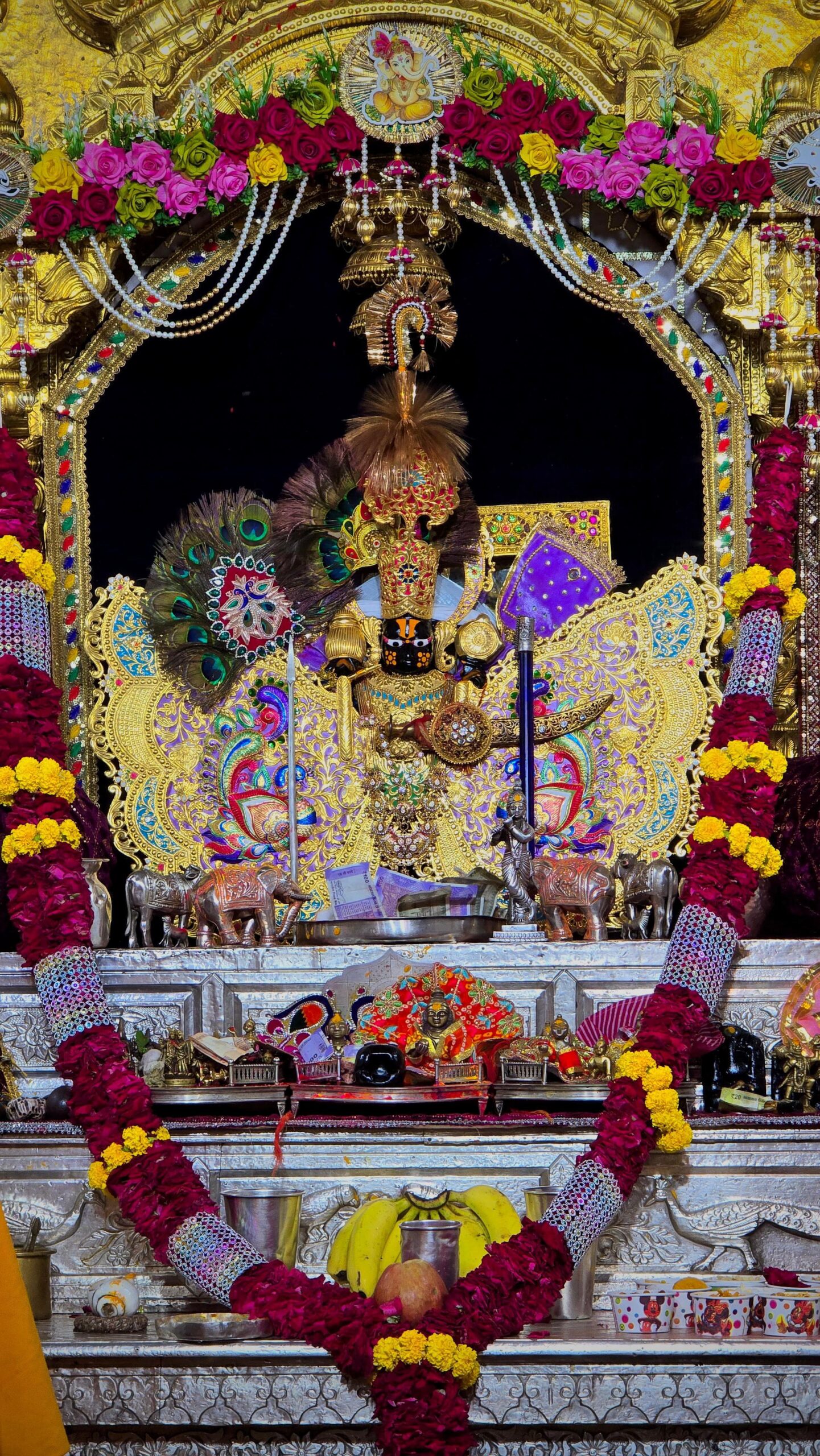 चित्तौड़गढ़ के श्रीसांवलियाजी मंदिर में मेला आज से शुरू, सरोवर झुलने जायेंगे ठाकुर जी, रजत रथ में निकली शोभायात्रा 1 IMG 20250903 WA0018 scaled