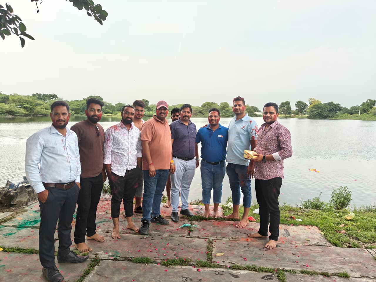 ROHA Housing Finance Limited के स्टाफ ने गणेश जी का भव्य विसर्जन कियाविसर्जन किया 1 WhatsApp Image 2025 09 02 at 18.59.56