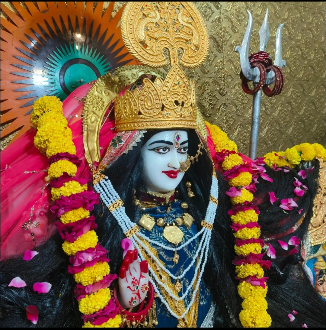 बाड़िया माता मंदिर : परिक्रमा लगाने से लकवा रोग दूर होने की मान्यता 1 IMG 20251001 WA0021