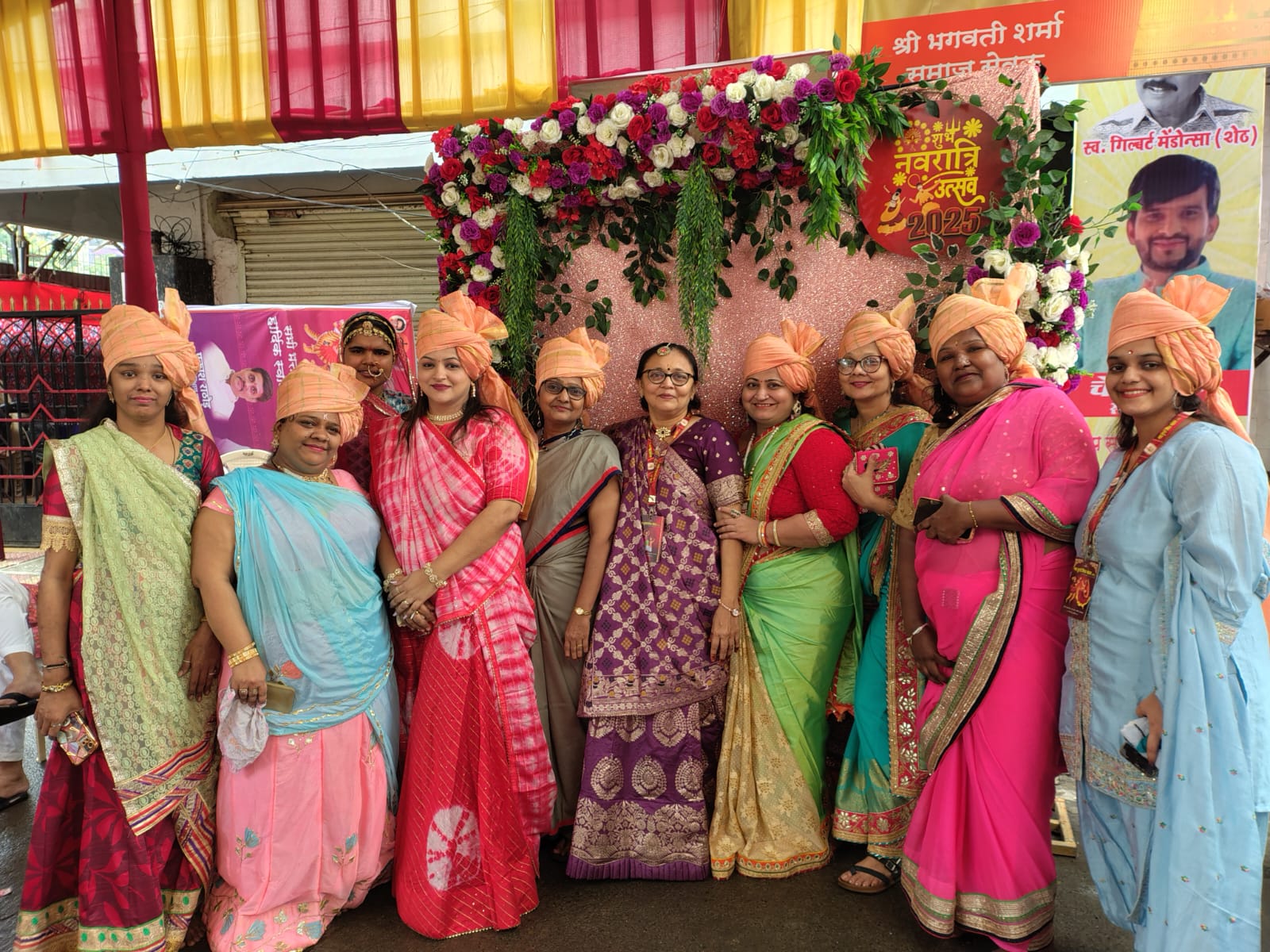 नव दुर्गा मित्र मंडल की माताजी की गरबी का विसर्जन हर्षोल्लास के साथ सम्पन्न 1 IMG 20251003 WA0004 1