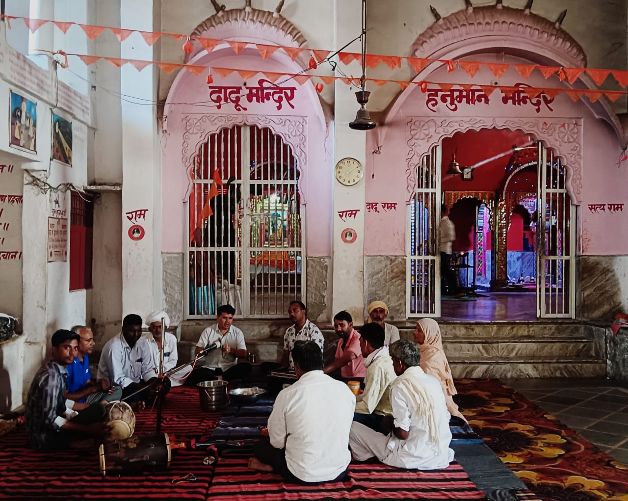 नवरात्रि पर दादु द्वारा सरदार नगर में आयोजित अखण्ड रामधुनी की कल होगी पूर्णाहुति। 1 IMG 20251003 WA0006