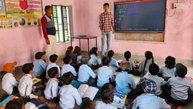 राजकीय प्राथमिक विद्यालय गुड़ा रावतान में पैनल डिजिटल बोर्ड से हो रही पढ़ाई,एसीबीईओ ने सराहा 8 1