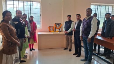 डिग्री कॉलेज टुण्डी में संविधान निर्माता डॉ भीमराव अम्बेडकर की पुण्यतिथि पर श्रद्धांजलि सभा का आयोजन 16 1 3