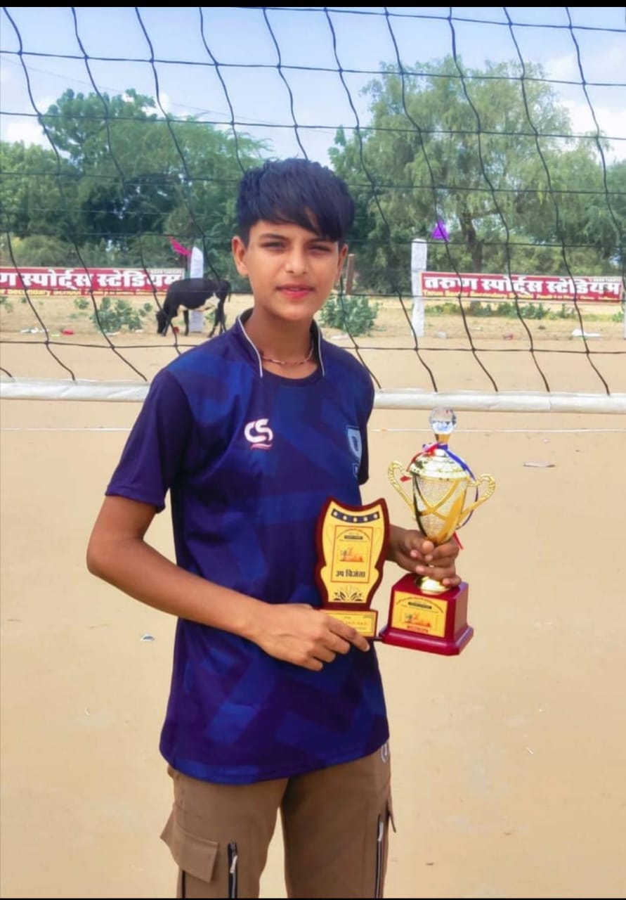 कोटड़ी की दिव्या मीणा का राष्ट्रीय प्रतियोगिता के लिए चयन 1 WhatsApp Image 2025 12 28 at 10.41.43 AM