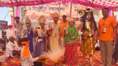 कंवलियास में महाशिवरात्रि पर आस्था का महासागर: त्रिदेव महादेव मंदिर में तीन दिवसीय मेले में उमड़े हजारों श्रद्धालु, 10 हजार लीटर खीर का प्रसाद वितरित 30 IMG 20260216 WA0022