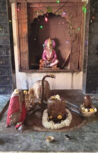 गुरलां के सदाबहार शिव मंदिर में महाशिवरात्रि पर उमड़ा आस्था का सैलाब, सुबह से दर्शन के लिए लगी कतारें 4 WhatsApp Image 2026 02 16 at 2.38.36 PM
