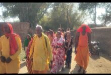 टुंडी के फुलझर बरवाटांड़ में उमड़ा आस्था का जनसैलाब, 5 हजार श्रद्धालुओं ने ग्रहण किया महाप्रसाद 30 WhatsApp Image 2026 02 17 at 5.43.02 PM