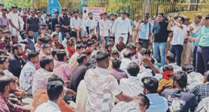 गौवंश के साथ हैवानियत पर उबाल, विहिप-बजरंग दल का एसपी को ज्ञापन, 72 घंटे में कार्रवाई नहीं तो होगा उग्र आंदोलन 3 IMG 20260331 WA0014