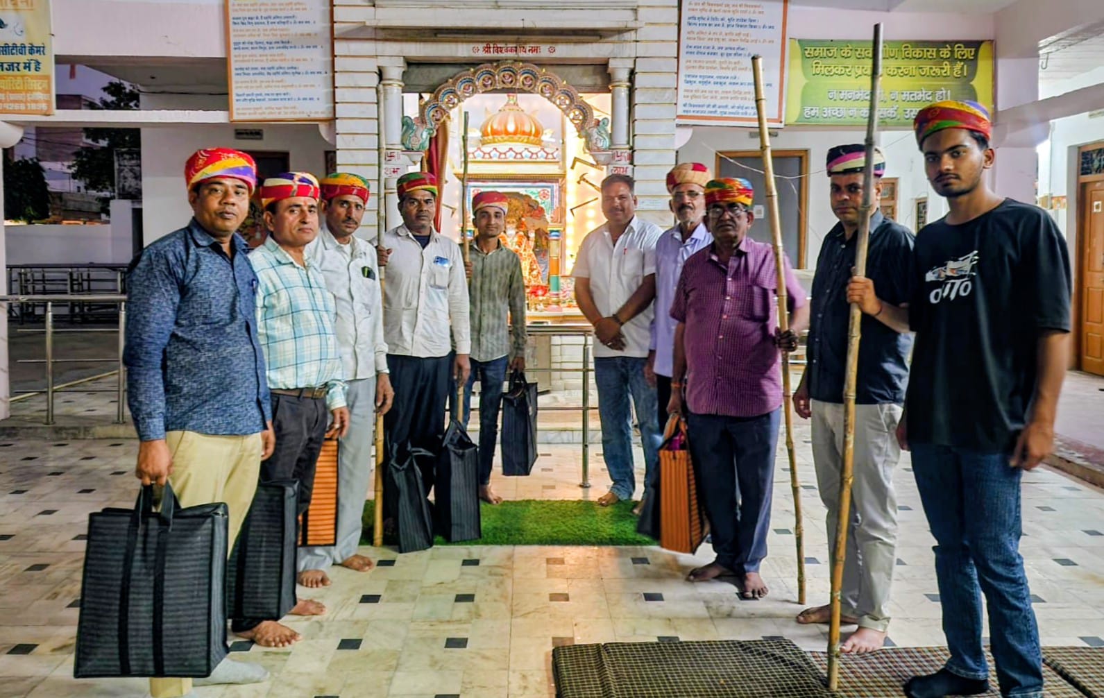 जांगिड़ समाज द्वारा निकाली जाएगी गेर, कन्याओं की करेंगे ढूंढ , 7 बजे विश्वकर्मा मंदिर प्यारा चौक में एकत्रित होकर करेंगे गावशाही गेर का स्वागत। 1 WhatsApp Image 2026 03 02 at 7.55.03 PM