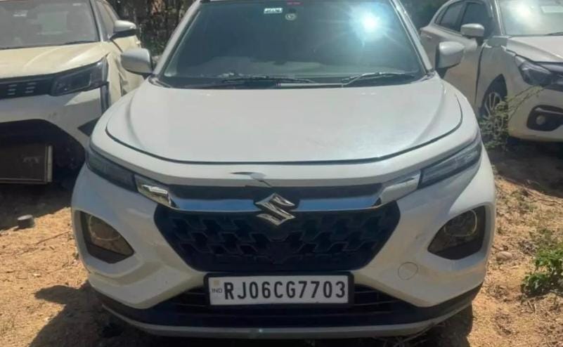 भीलवाड़ा में नाकाबंदी के दौरान कार से 266 ग्राम अफीम का दूध बरामद, तीन युवक गिरफ्तार 1 WhatsApp Image 2026 03 08 at 6.39.13 PM