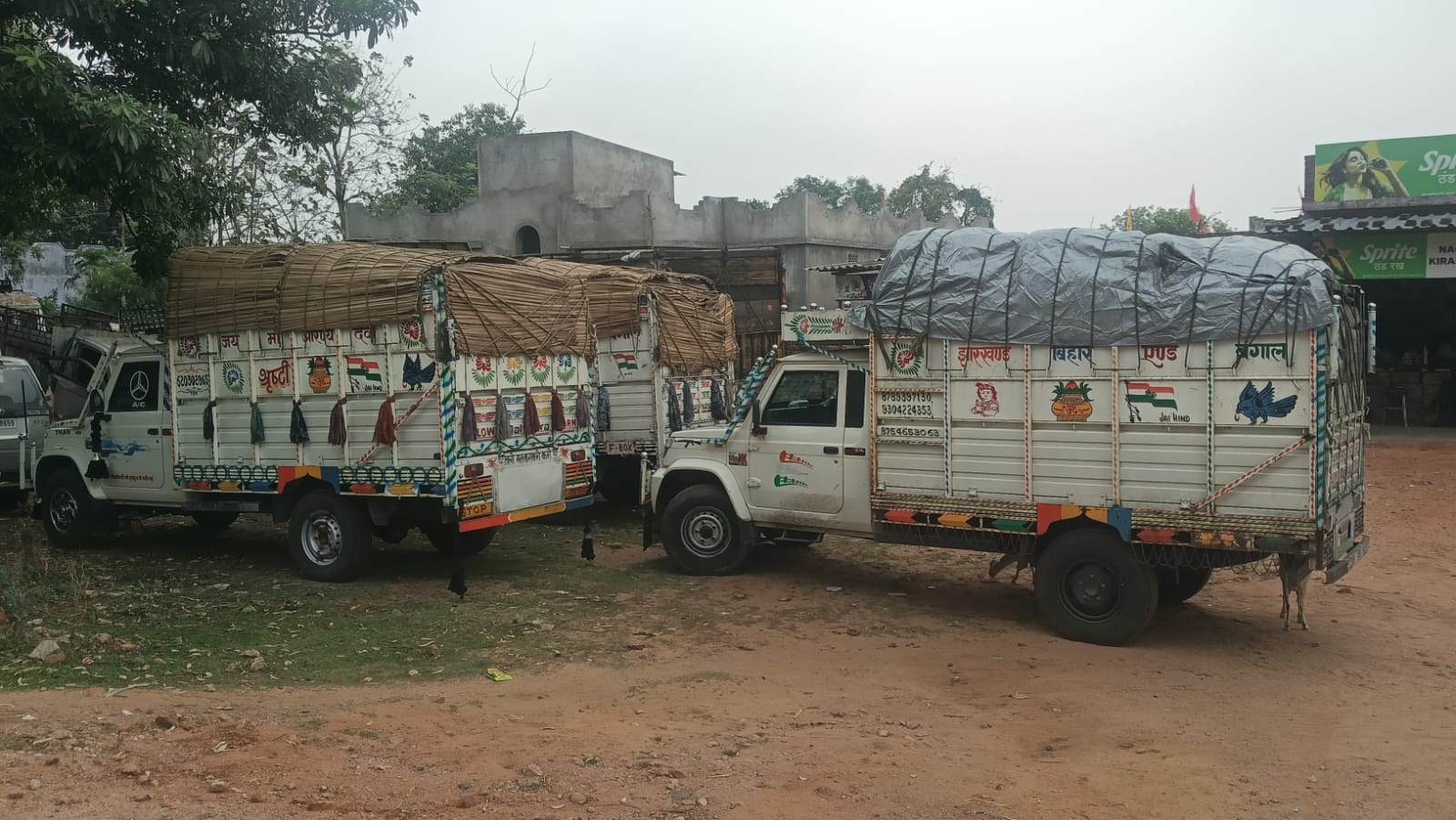 अवैध कोयला लदे तीन पिकअप वैन जब्त छानबीन में जुटी टुण्डी पुलिस 1 IMG 20260416 WA0038